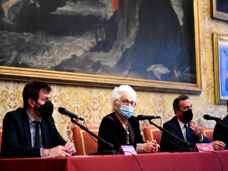La Senatrice Liliana Segre durante la conferenza stampa tenutasi a Palazzo Marino