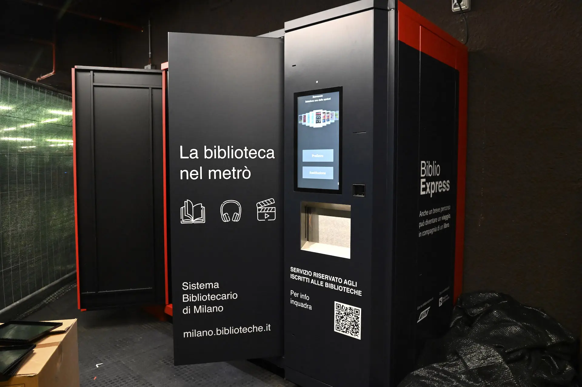 Milano smart library, #A Milano la biblioteca è nel metrò