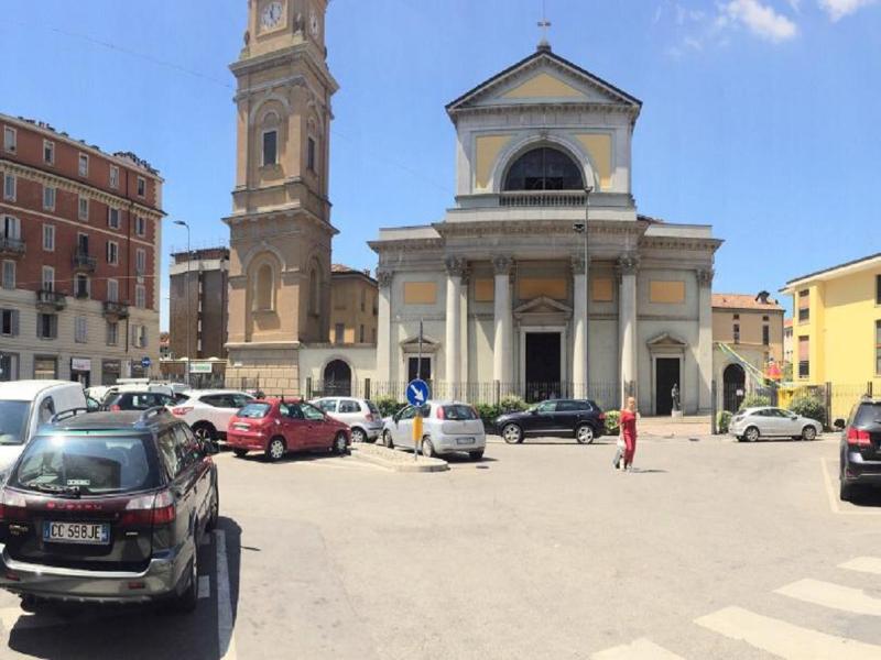 Piazza San Luigi before the redevelopment